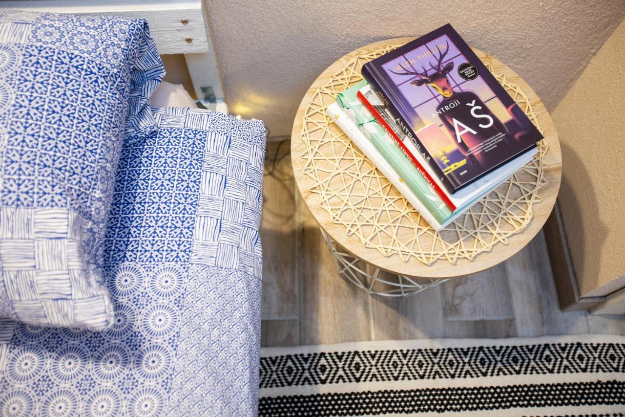 Apartment In Garage With Free Parking Kaunas Luaran gambar